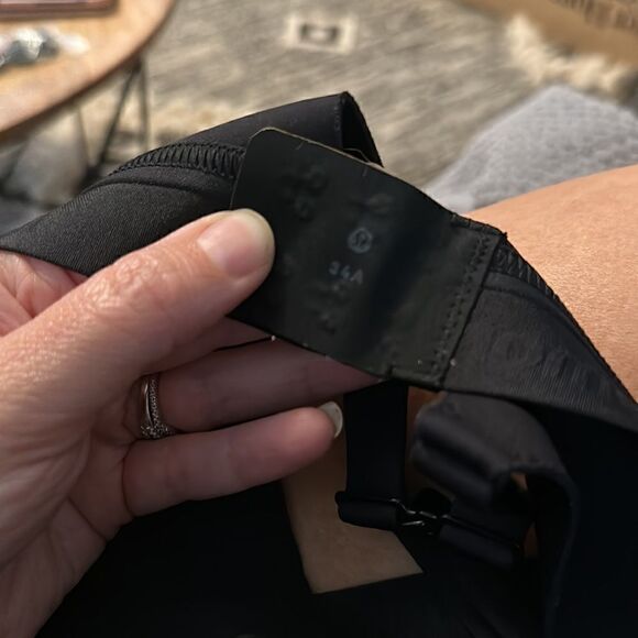 Lululemon | Fine Form Black High Support Bra | 34A - Picture 6 of 6